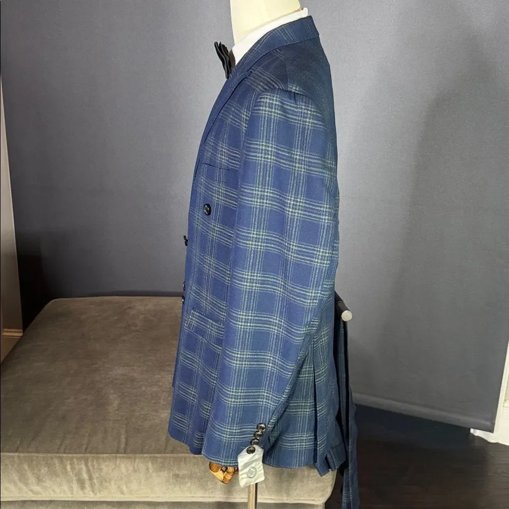 Men’s Blue Plaid 3 Piece Double Breasted Suit Peak Lapel 44 Jacket 40 Pants NEW